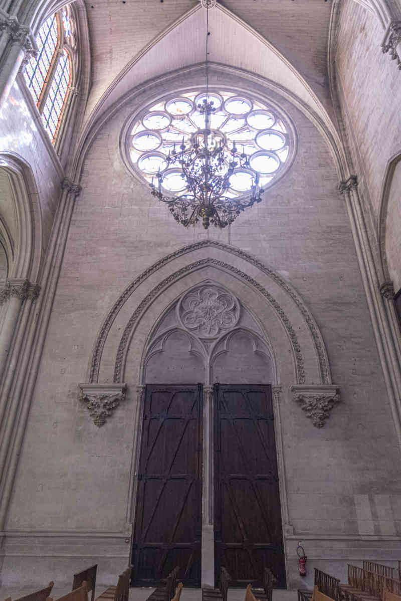 Francia - Montpellier 019 - catedral de Saint-Pierre.jpg